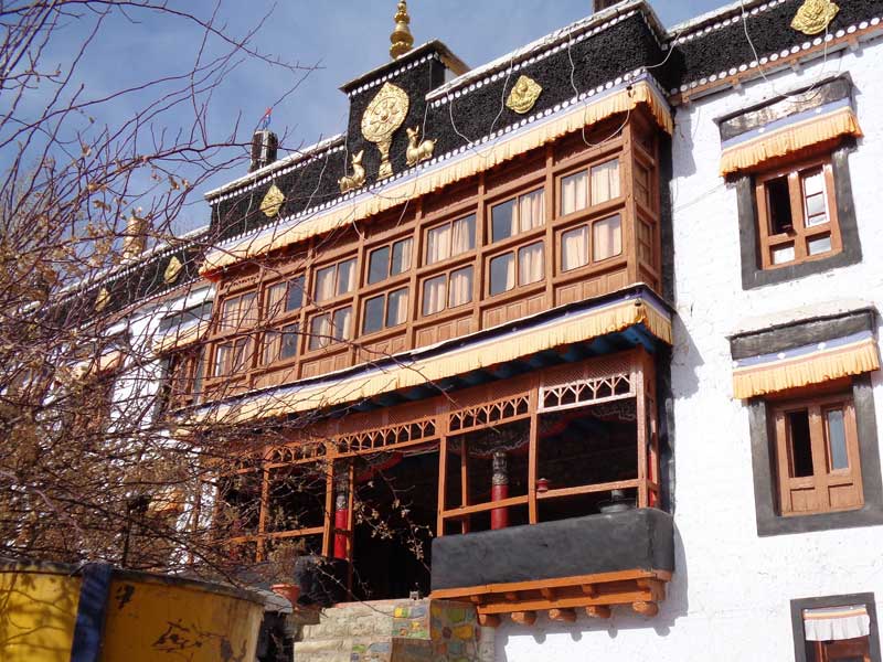 Samkar Gompa building exterior